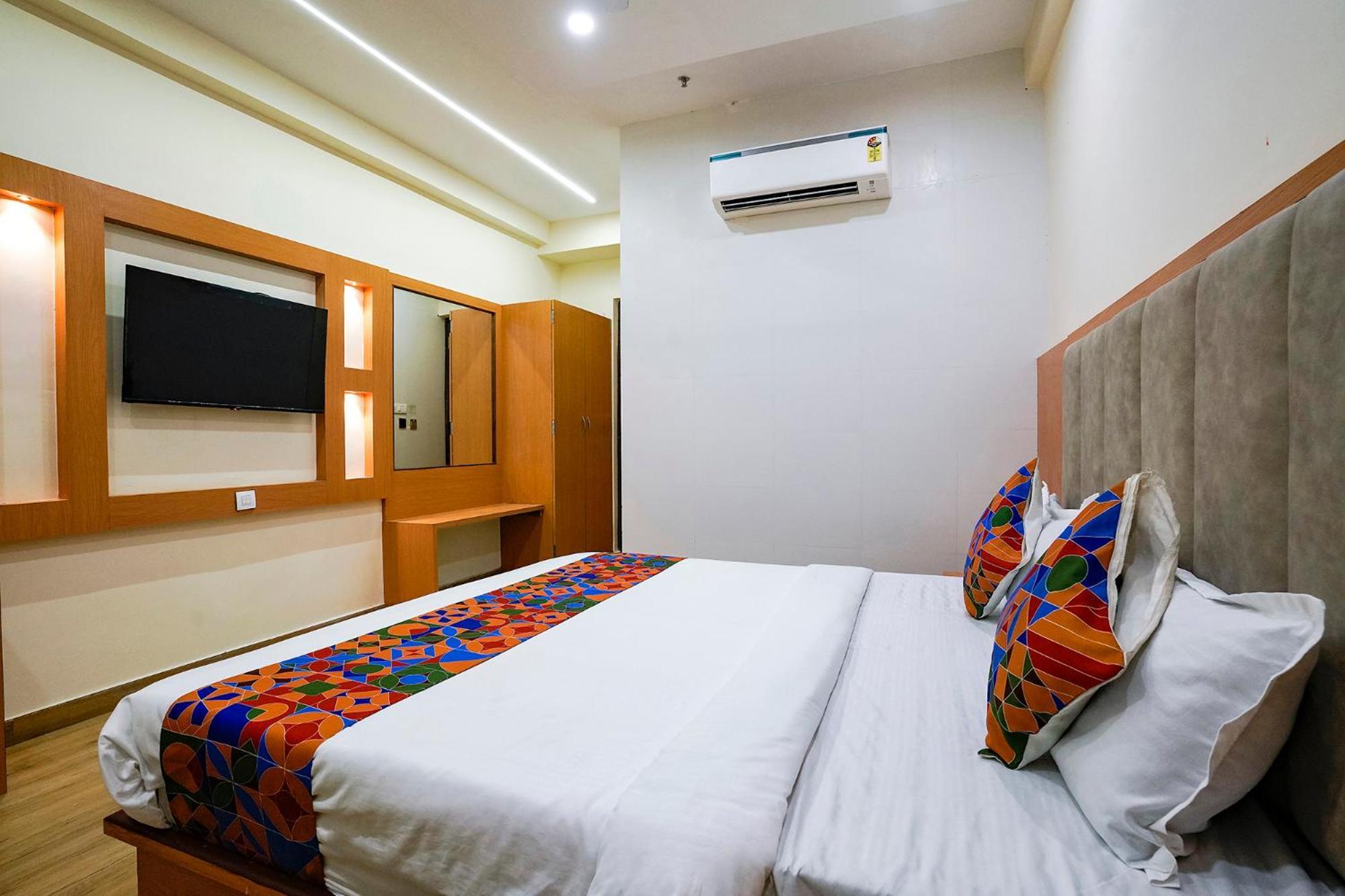 Fabhotel 7 Square - Nr Bkc Mumbai Dış mekan fotoğraf