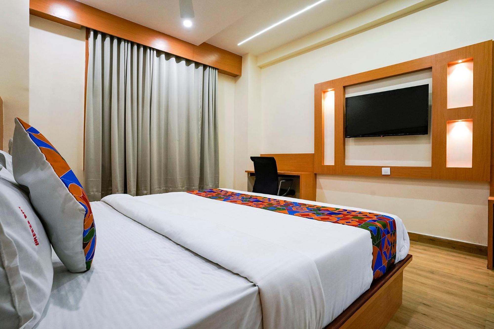 Fabhotel 7 Square - Nr Bkc Mumbai Dış mekan fotoğraf