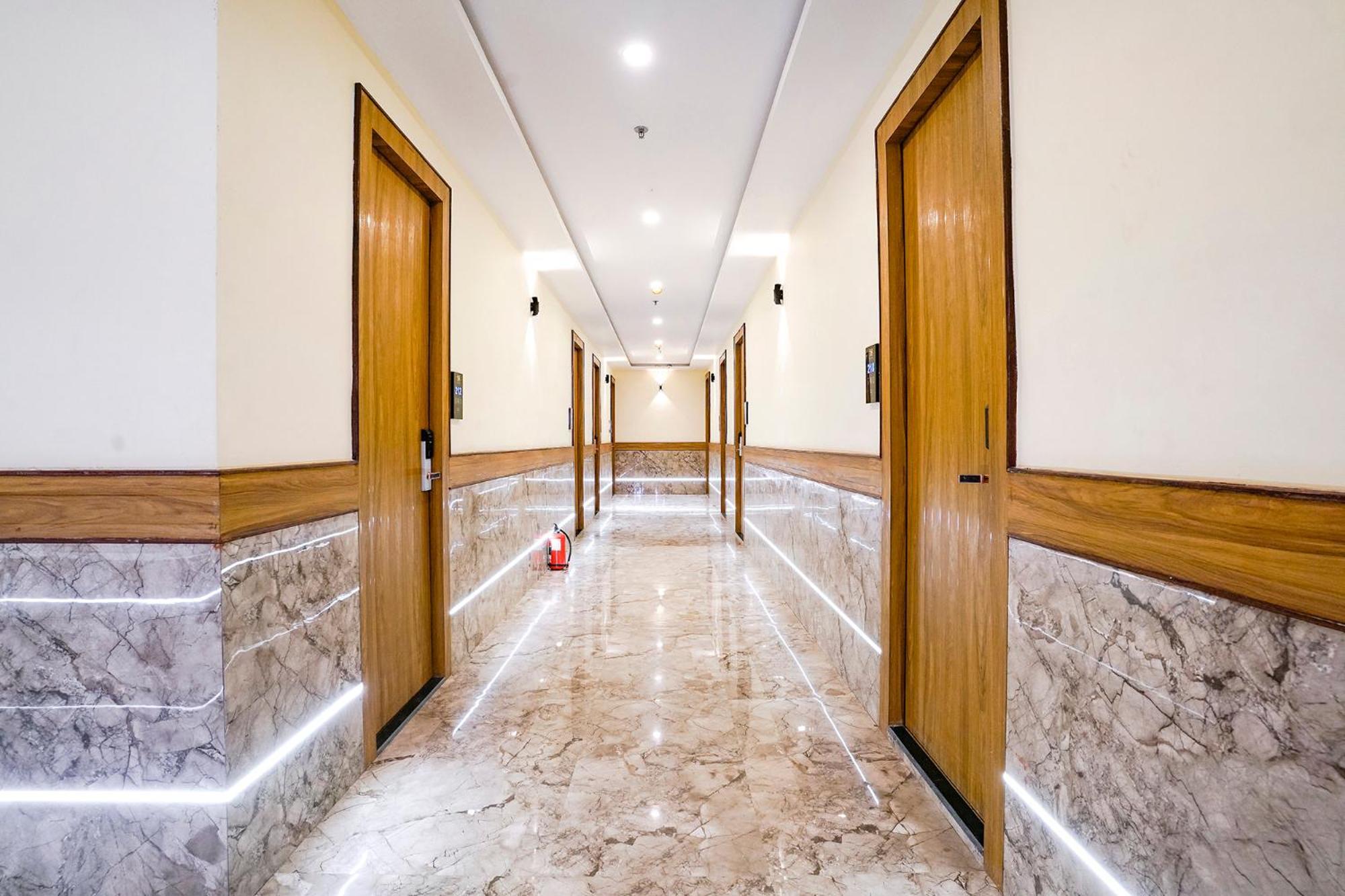 Fabhotel 7 Square - Nr Bkc Mumbai Dış mekan fotoğraf